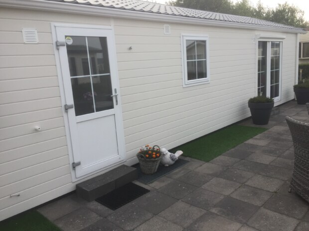 KOIJEN CHALET HOGE LICHT WESTKAPELLE VELLING 125MM CREMEWIT 5